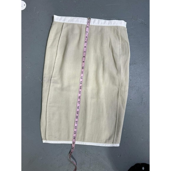 Narciso Rodriguez Ecru Wool Skirt Jacket Suit Set Size US 6 - Picture 13 of 14